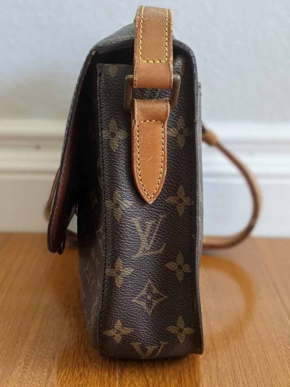 Louis Vuitton Shoulder Bag Saint Cloud - Picture 4 of 16